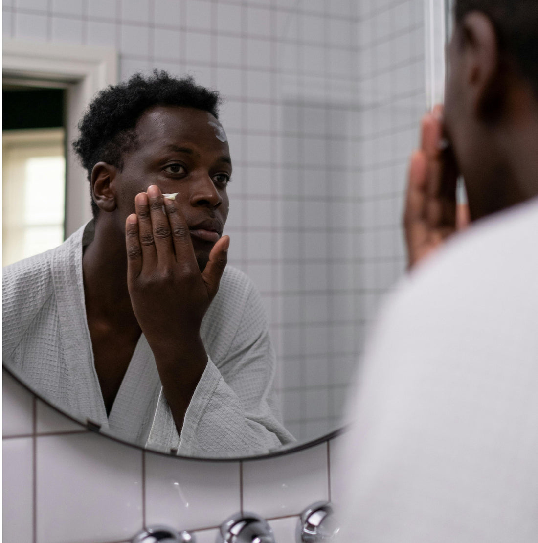 Transitioning from Summer to Autumn: Your Skincare Guide